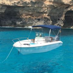 Motor boat Sessa Key Largo 19 for charter in Formentera
